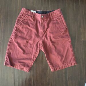 Volcom Shorts Men’s 28 Red Burgundy Chino Casual Flat Front 10” Inseam